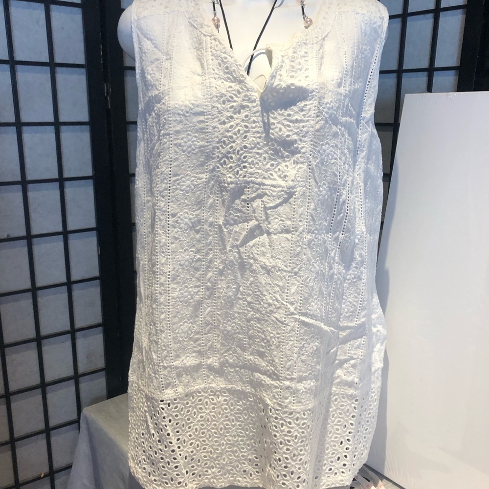 White Eyelet Sleeveless Top